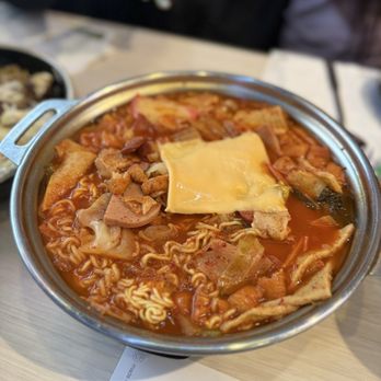 Pocha Eats - Army Stew / - Korean Near Me - Cerritos, California Pocha Eats - Army Stew / - Korean Near Me - Cerritos, California