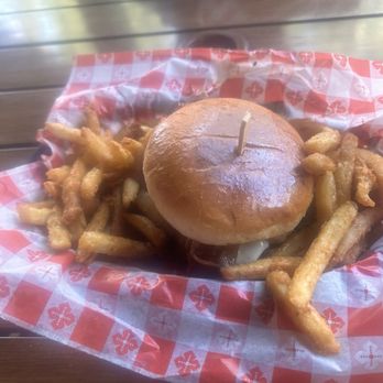 Schnepf Farms - Peach Burger - Venues & Event Spaces Near Me - Queen Creek, Arizona