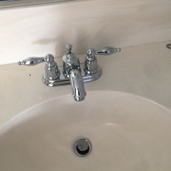Crisp Cleaning - sink after - Home Cleaning Near Me - Vista, California Crisp Cleaning - sink after - Home Cleaning Near Me - Vista, California