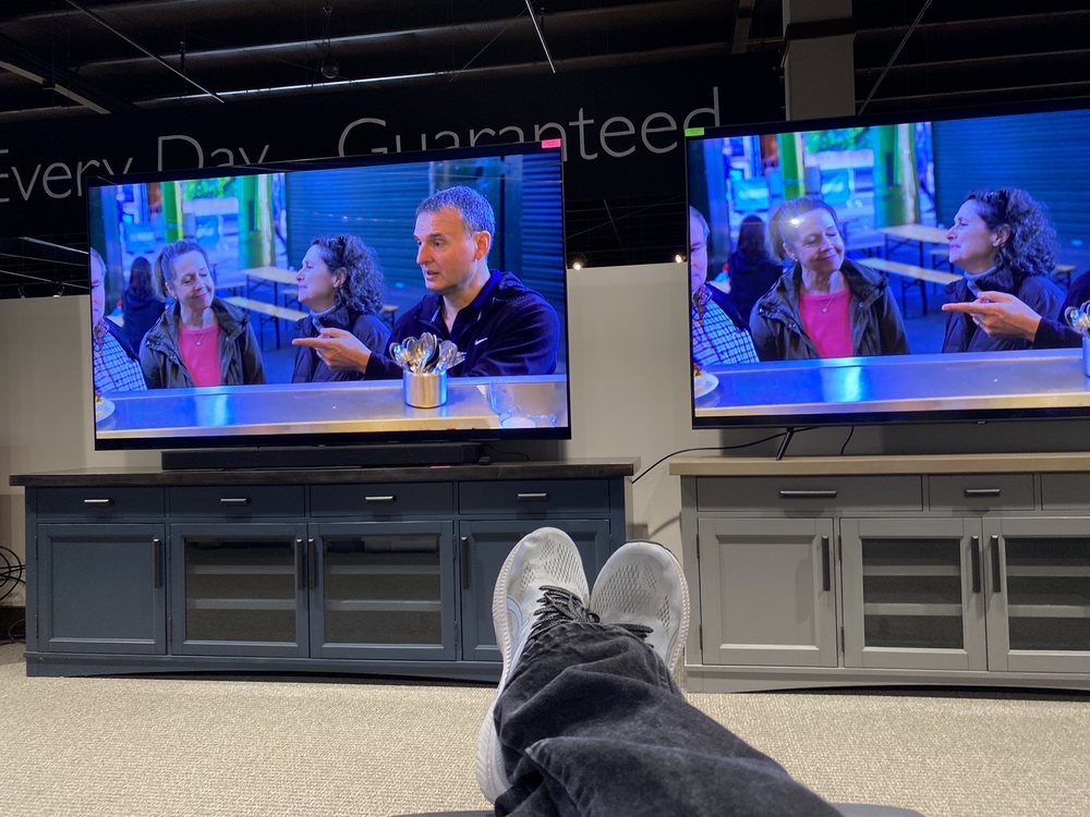 THE BIG SCREEN STORE Updated September 2024 18 Photos & 24 Reviews