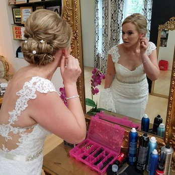 Ramona Dauksa Studio - Makeup Artists Near Me - Cleveland, Ohio Ramona Dauksa Studio - Makeup Artists Near Me - Cleveland, Ohio