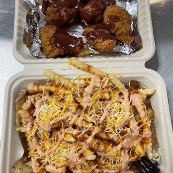 Taco Twist - Chicken wings & fries - Tacos Near Me - Yuba City, California