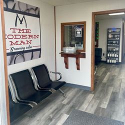 The Modern Man Grooming Salon - Entry