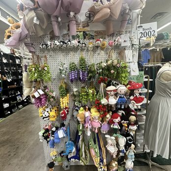 St. Louis Antique Mall - Antiques Near Me - St. Louis, Missouri St. Louis Antique Mall - Antiques Near Me - St. Louis, Missouri