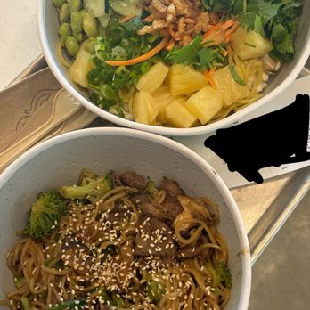 honeygrow - Bottom left (garlic noodles) Top right (Cold Sesame Noodle) - Salad Near Me - Strongsville, Ohio honeygrow - Bottom left (garlic noodles) Top right (Cold Sesame Noodle) - Salad Near Me - Strongsville, Ohio