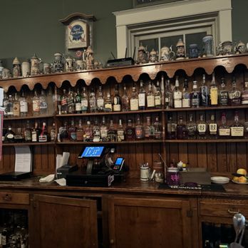 Old Dutch Hotel & Tavern - They have a great selection of whiskeys - Hotels Near Me - Washington, Missouri Old Dutch Hotel & Tavern - They have a great selection of whiskeys - Hotels Near Me - Washington, Missouri