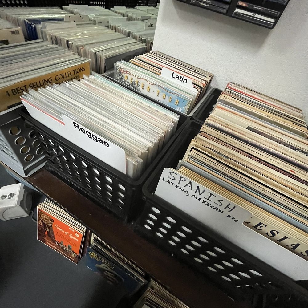 Vegas Vinyl - Vinyl Records Near Me - Las Vegas, Nevada Vegas Vinyl - Vinyl Records Near Me - Las Vegas, Nevada
