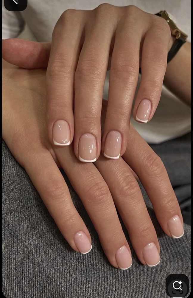 Sammy Nail Logo