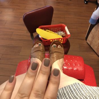 Bella Nails and Spa - Nail Salons Near Me - Seattle, Washington