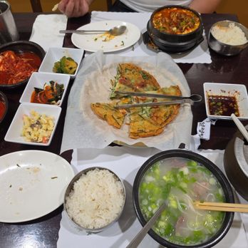 Palbang Seolleongtang - Chive pancake, ox bone soup, beef Soondubu - Korean Near Me - Norwalk, California Palbang Seolleongtang - Chive pancake, ox bone soup, beef Soondubu - Korean Near Me - Norwalk, California