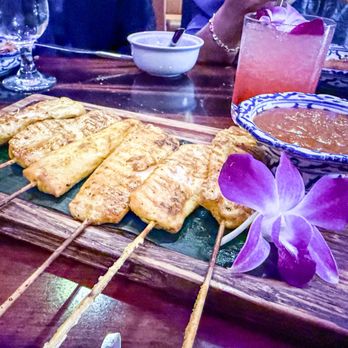 LaoTable - Laotian Near Me - San Francisco, California
