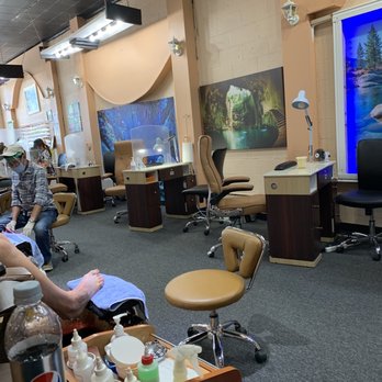 Annie’s Nails - Nail Salons Near Me - Madison Heights, Michigan