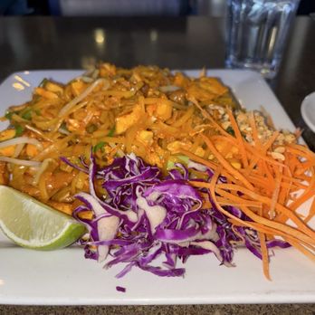 Thai Spice - Pad Thai. Good presentation. - Thai Near Me - San Jose, California