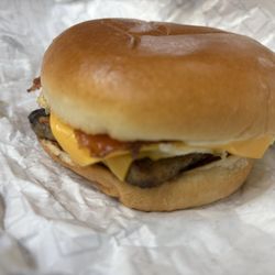 Wendy's - #7 combo with seasoned potatoes