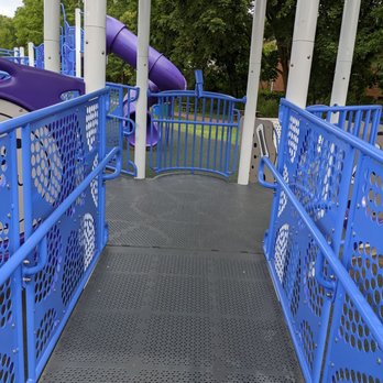 Tëmike Park Playground - Playgrounds Near Me - Plainfield, New Jersey