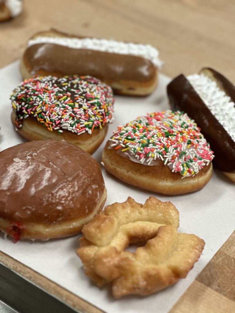 Rancho Donuts Logo