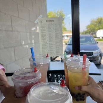 Corner Table - Yummy boba - refreshing and not too sweet! - Breakfast & Brunch Near Me - Redwood City, California