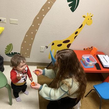East Bay Child Development Center - Playing with animals working on speech with Ms.Rachel - Speech Therapists Near Me - San Leandro, California East Bay Child Development Center - Playing with animals working on speech with Ms.Rachel - Speech Therapists Near Me - San Leandro, California
