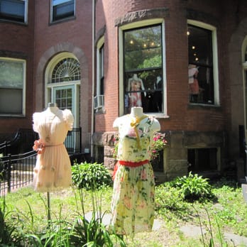 Lipstick - garden - Women's Clothing Near Me - Boston, Massachusetts Lipstick - garden - Women's Clothing Near Me - Boston, Massachusetts