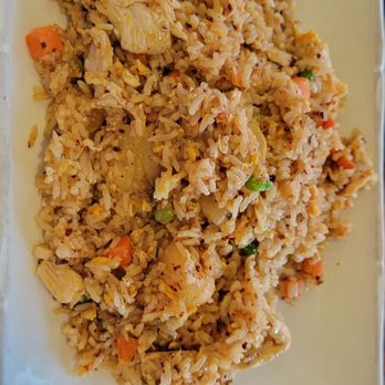 Sakhuu Thai Cuisine - Pineapple chicken fried rice - Thai Near Me - Dallas, Texas