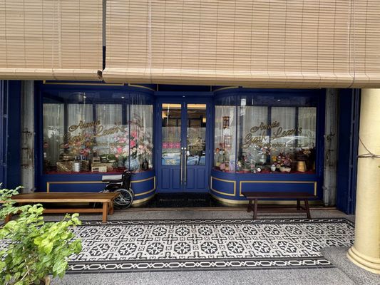 Auntie Gaik Lean's Old School Eatery by null Auntie Gaik Lean's Old School Eatery by null