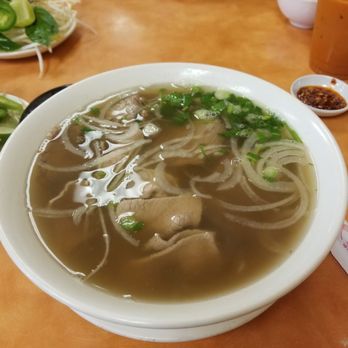 Com Tam Thuan Kieu - Rare beef and brisket pho - Vietnamese Near Me - Tucson, Arizona