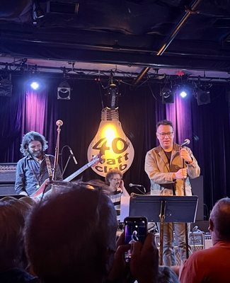 40 Watt Club by null