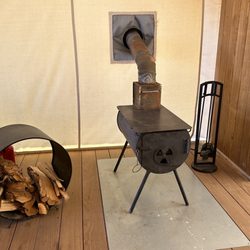 Under Canvas Grand Canyon - Wood burning stove for colder days