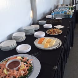 Pitt Meadows Regional Airport - Light Refreshment & beverage was served