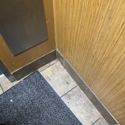 Elevator Elevator