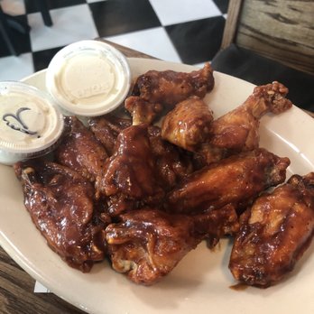 Danny's Pizza - Wings - Pizza Near Me - Murrells Inlet, South Carolina