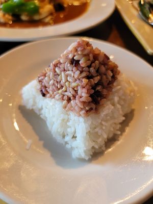 Le Ros Thai Asian Cuisine by null