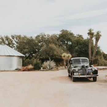 Austin Classic Limo - Limos Near Me