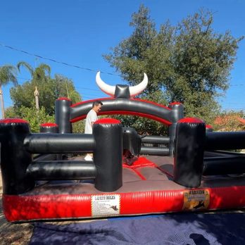 Ed's Jumpers Rentals - Bounce House Rentals Near Me - Corona, California