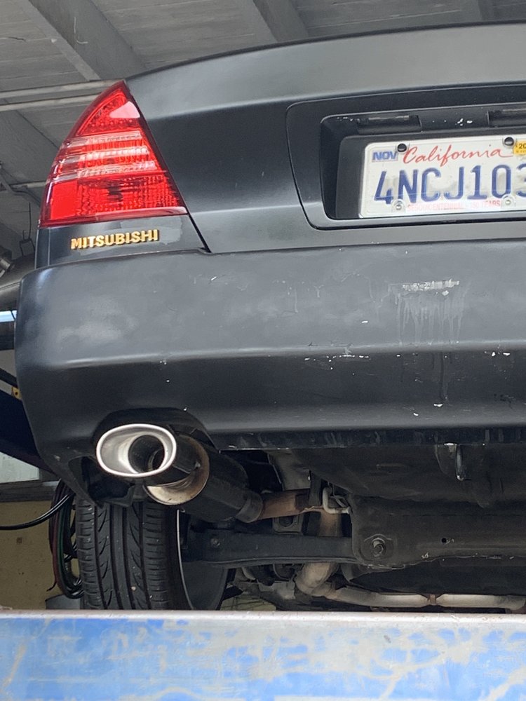 Arco Iris Muffler Shop, Los Angeles Roadtrippers