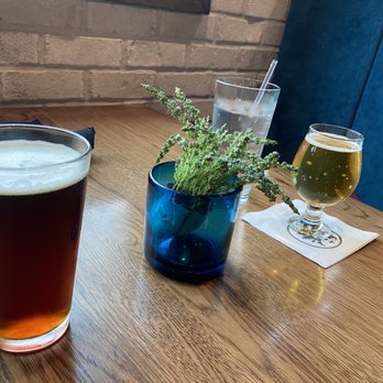 44 & King - Decent selection of craft beers, around 15 or so. - Pubs Near Me - Myrtle Beach, South Carolina 44 & King - Decent selection of craft beers, around 15 or so. - Pubs Near Me - Myrtle Beach, South Carolina
