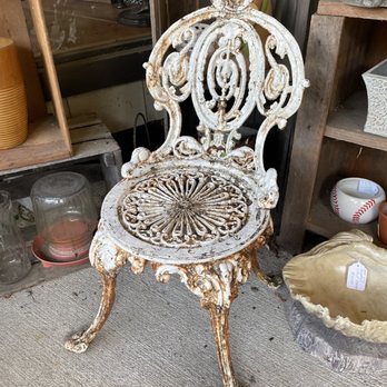 SOUTHERN FLARE ANTIQUES AND INTERIORS, INC - Updated July