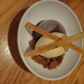 Moono - Burdock Root Ice cream - Korean Near Me - New York, New York