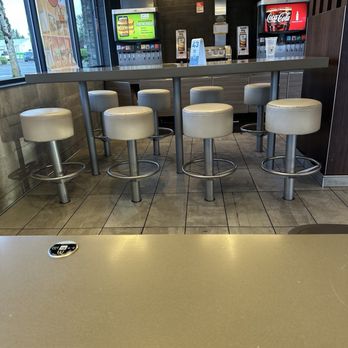 McDonald's - Burgers Near Me - Lake Stevens, Washington