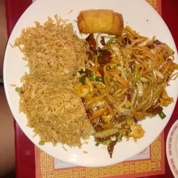 China Restaurant - Combination lo mein - Chinese Near Me - Harlingen, Texas