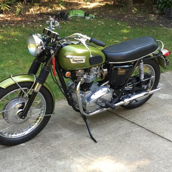 Easley Cycle Repair - 1970 Triumph TR6R. - Motorcycle Repair Near Me - Easley, South Carolina