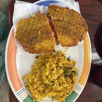 La Fogata - Plantain sandwich! "Bread" is plantain and it is unusual and tasty. - Seafood Near Me - Wichita Falls, Texas La Fogata - Plantain sandwich! "Bread" is plantain and it is unusual and tasty. - Seafood Near Me - Wichita Falls, Texas