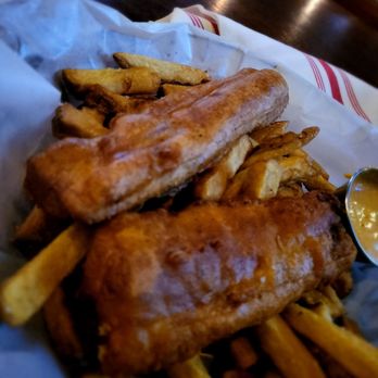 R Bar & Grill - Fish and Chips - American Near Me - Tulsa, Oklahoma