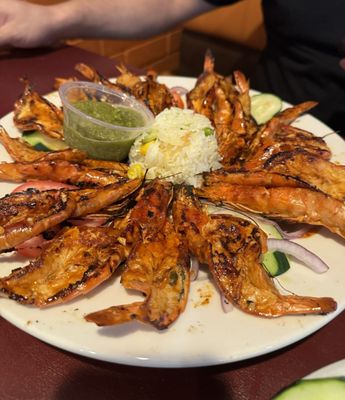 Mariscos El Diamante by null