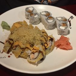 Rice Bowl Asian House - Dynamite roll (cooked) & Philadelphia roll (raw)