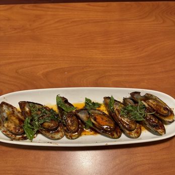 Thai Thani - Garlic Steamed Mussel - Thai Near Me - Orlando, Florida Thai Thani - Garlic Steamed Mussel - Thai Near Me - Orlando, Florida