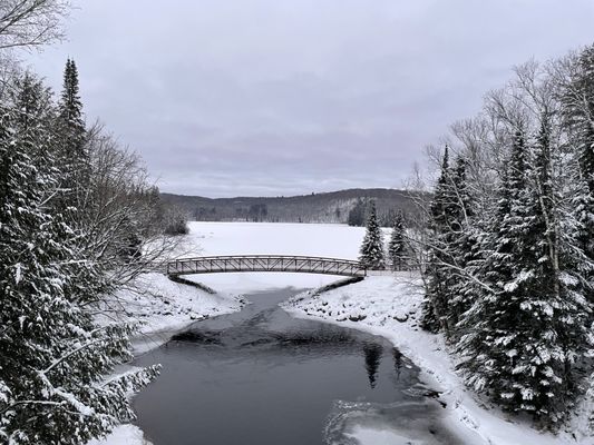 Arrowhead Provincial Park by null