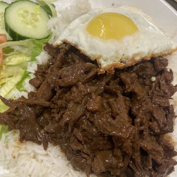 Phnom Penh - Beef Luc Lac with egg. - Cambodian Near Me - Vancouver, British Columbia Phnom Penh - Beef Luc Lac with egg. - Cambodian Near Me - Vancouver, British Columbia