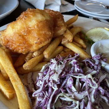 Newbergundian Bistro - Wine Bars Near Me - Newberg, Oregon