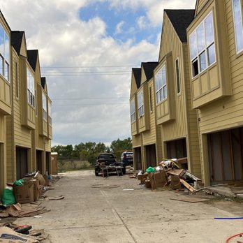 Dynamic Electric - Electricians Near Me - Houston, Texas